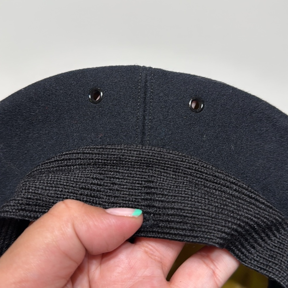 Bancroft 100% Wool Beret - Picture 8 of 13
